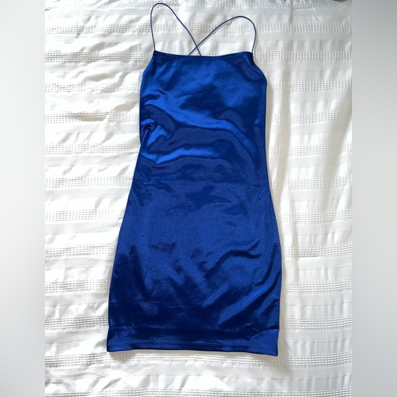 H&M Dresses & Skirts - H&M Mini Dress